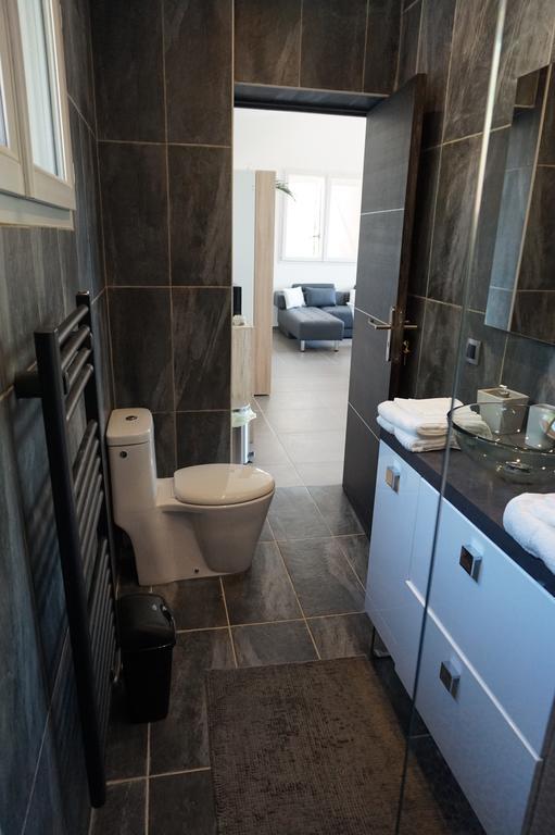 Appartement Pinede Man Yelle Санари-сюр-Мер Екстериор снимка